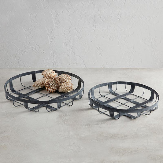 Round Metal Trays