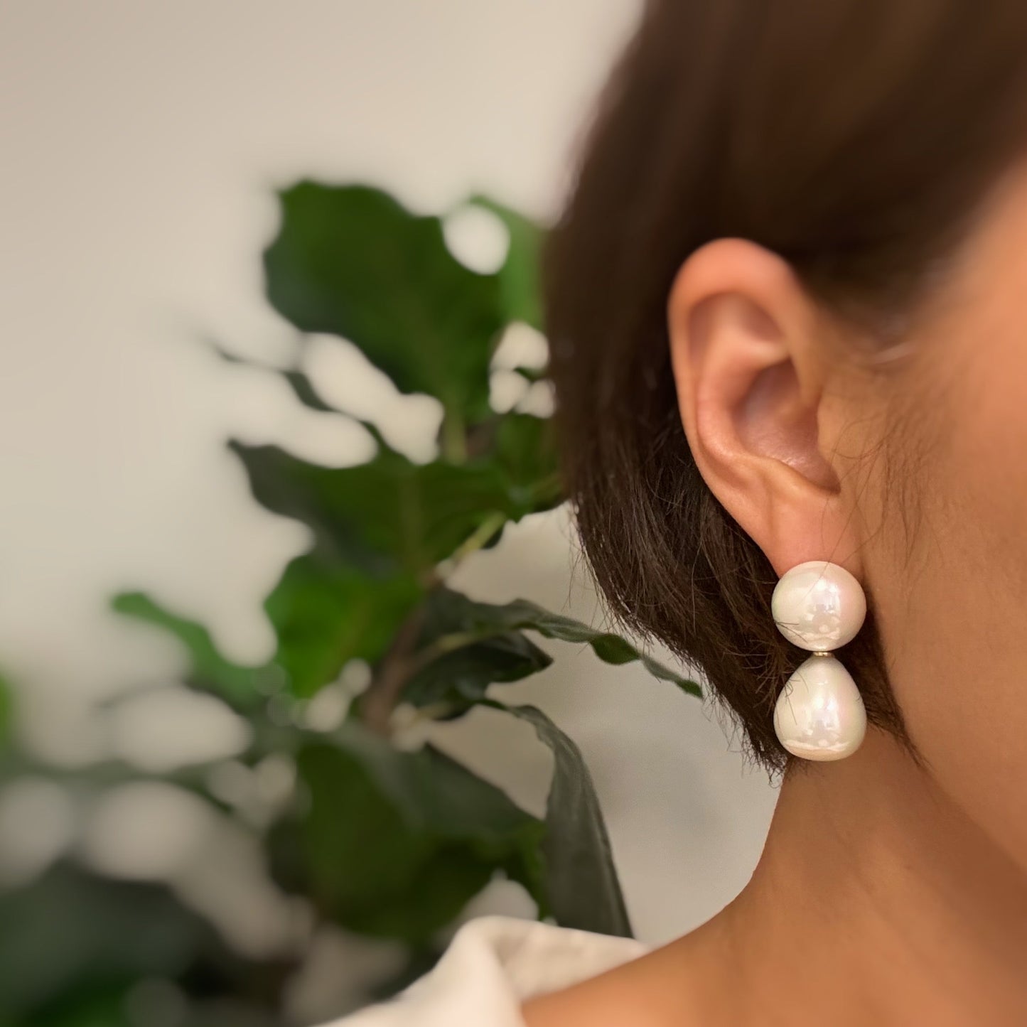 Teardrop Pearl Earrings (ONLINE EXCLUSIVE)