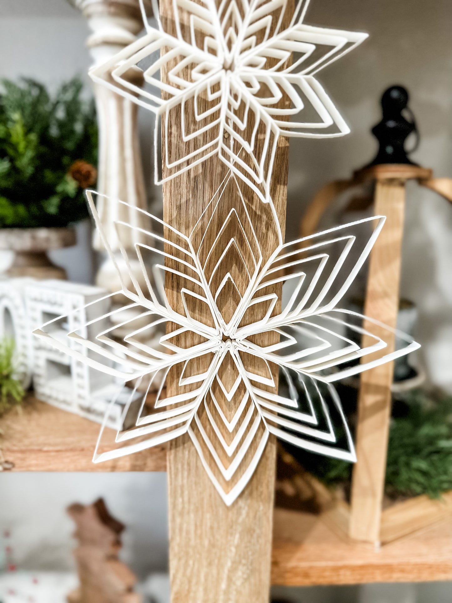 Quilling White Stars