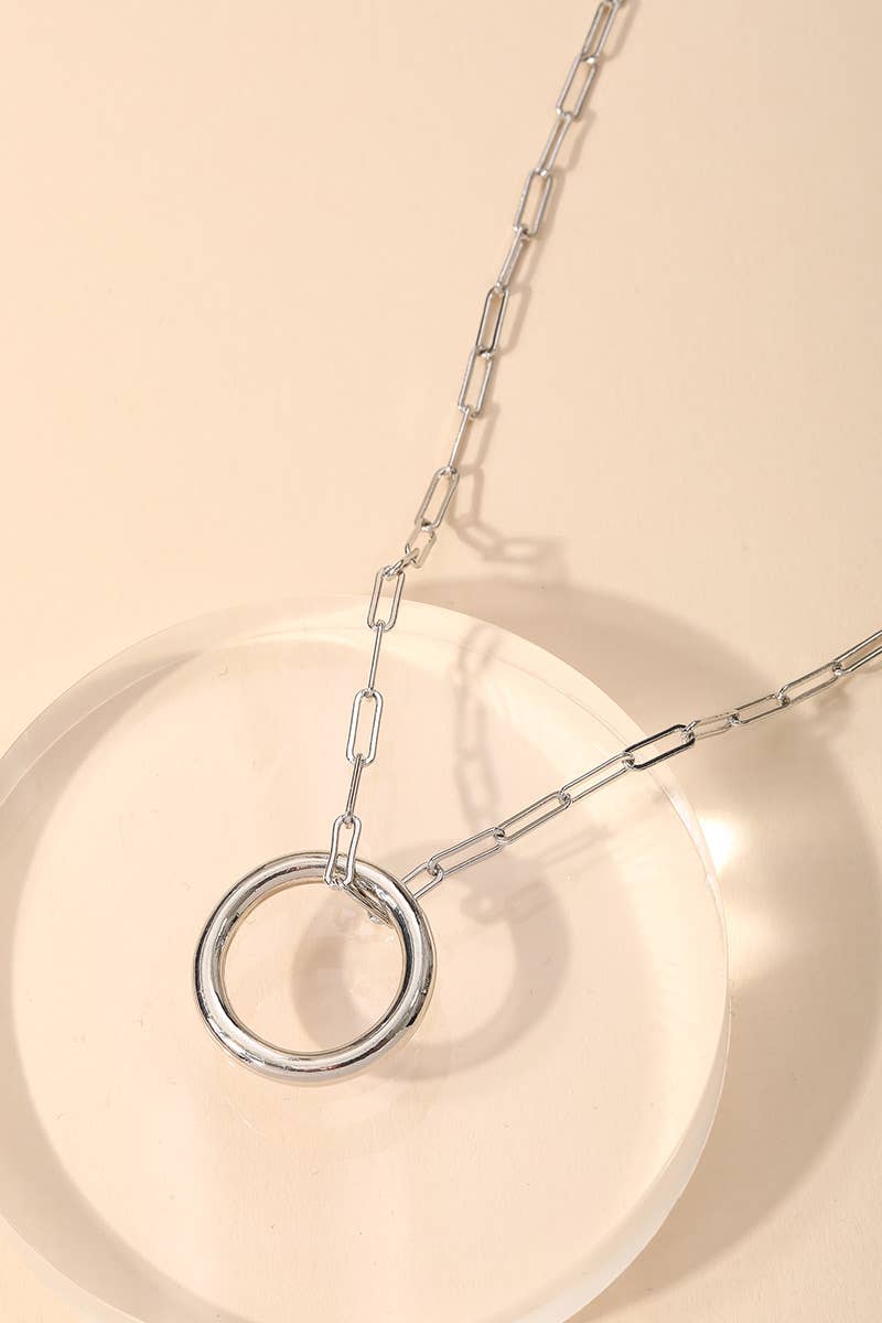 Silver Chain Link Circle Pendant Necklace