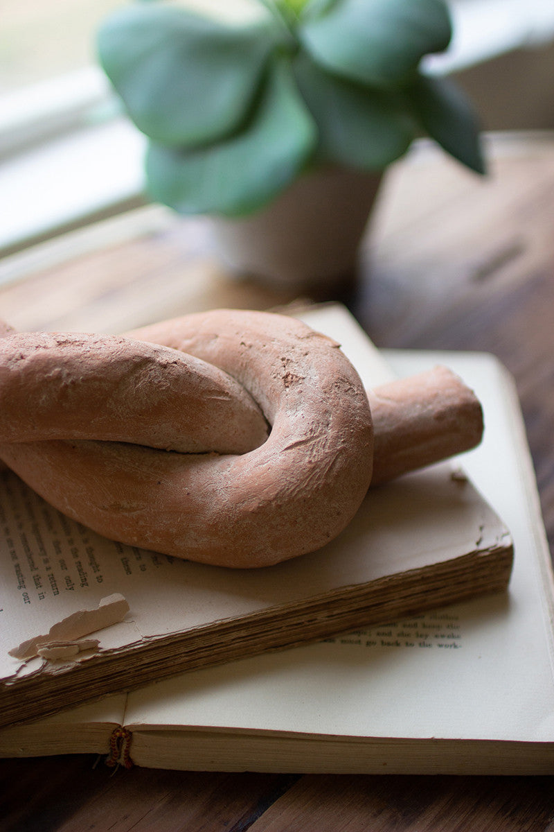 Terra Cotta Knot
