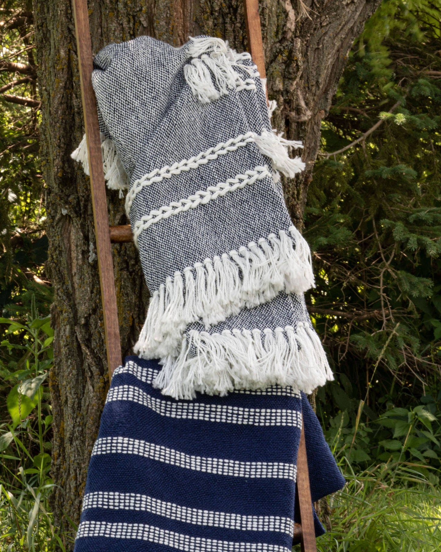 Woven Blue & White Fringe Indoor/Outdoor Throw