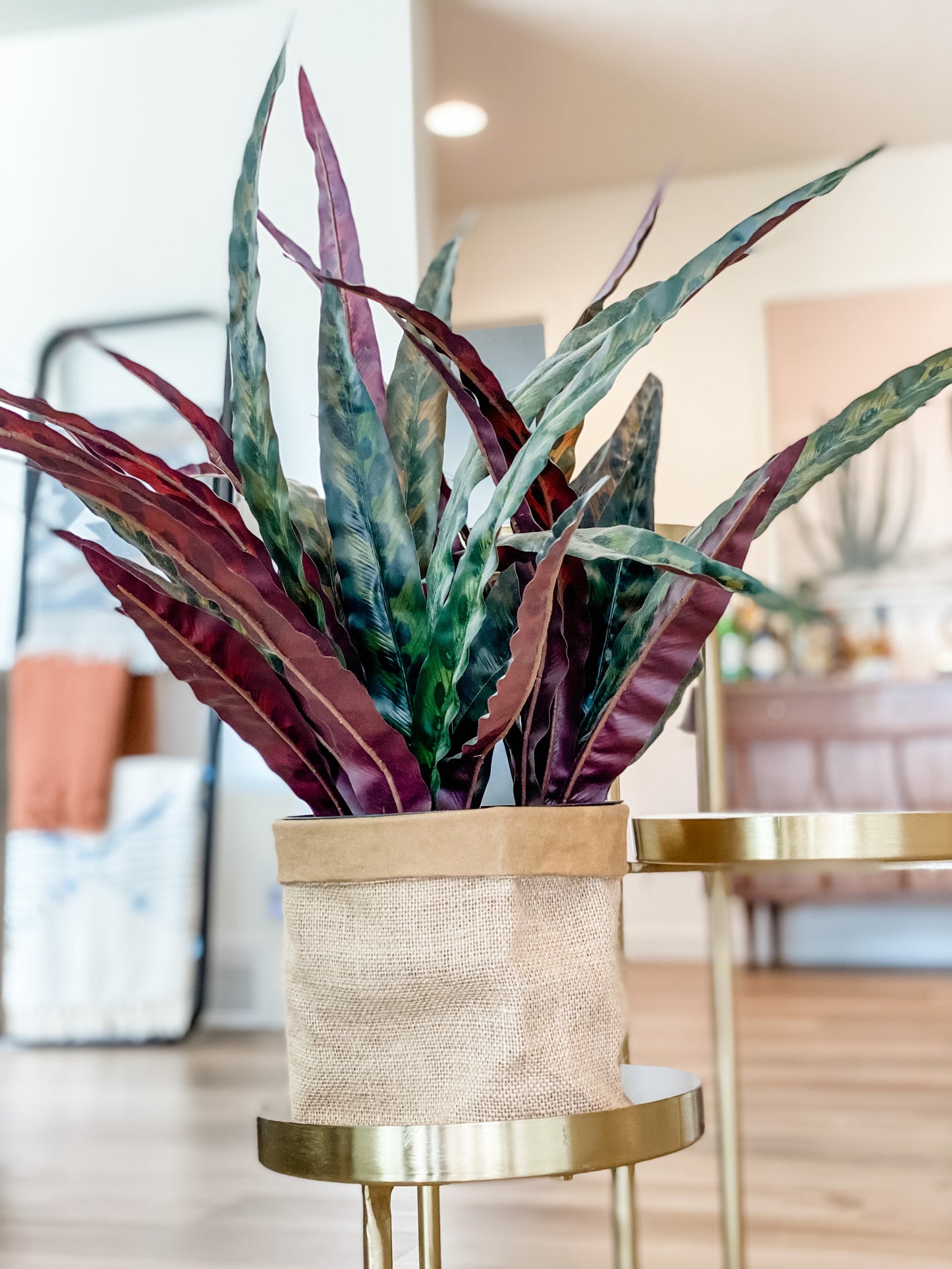Jute Washable Paper Holder