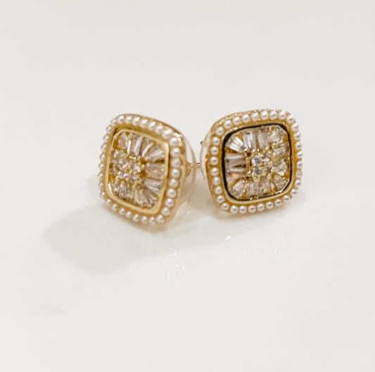 Emeralda Cush Cut Earring