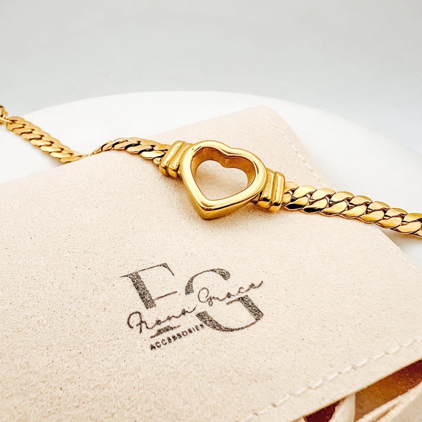 Heart Gold Bracelet  (ONLINE EXCLUSIVE)