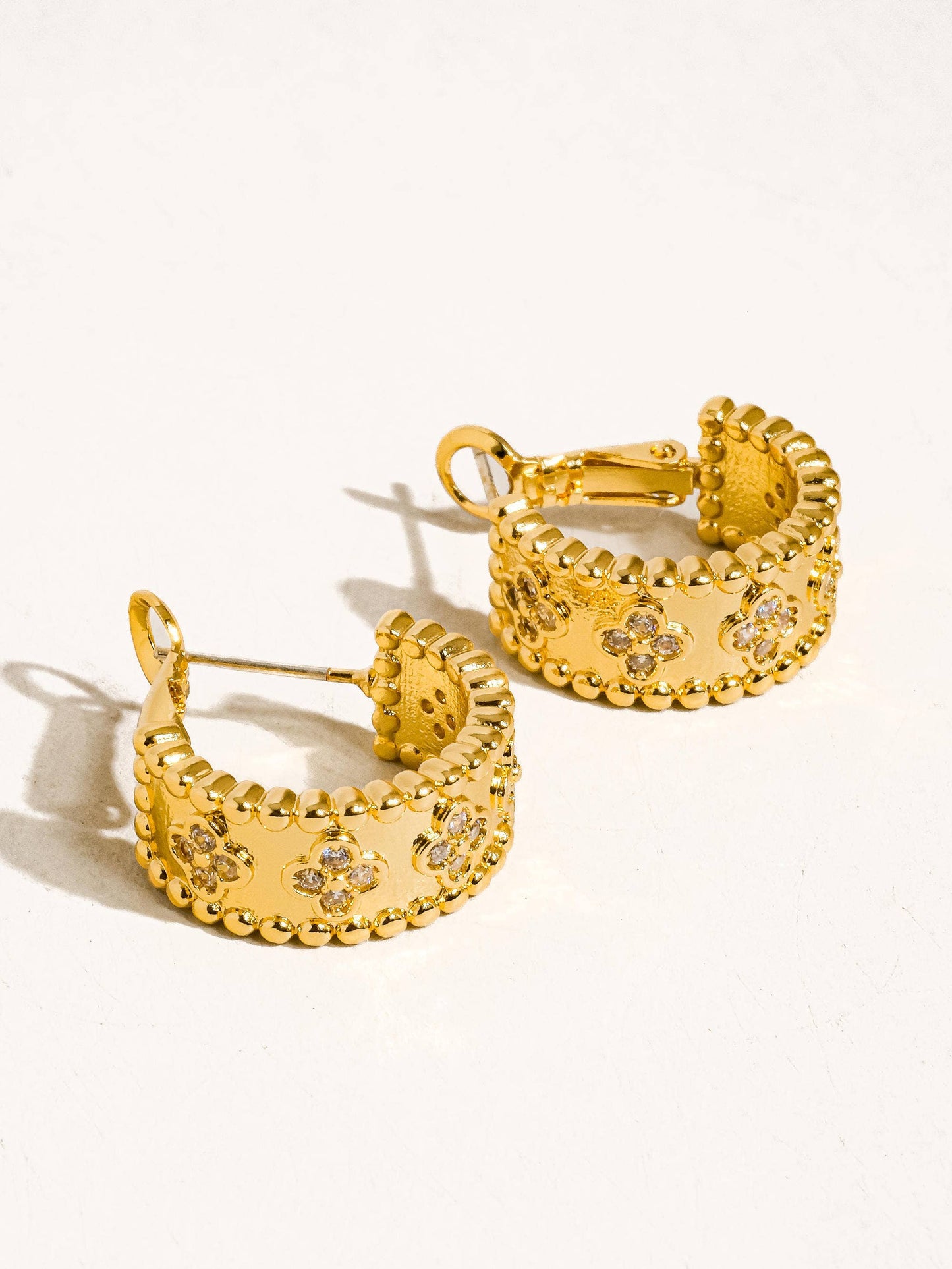 18K Gold Floral Hoop