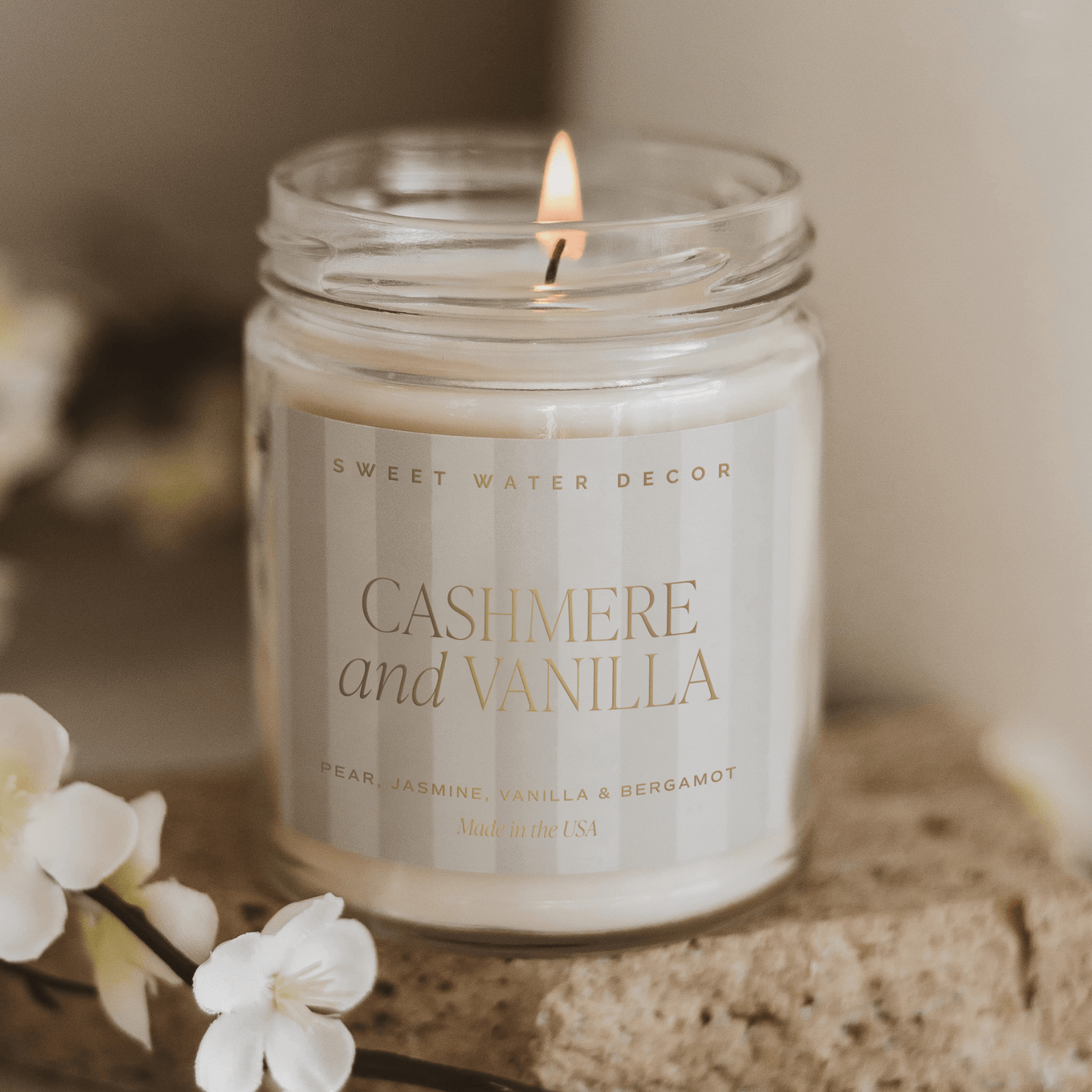Cashmere and Vanilla Soy Candle(ONLINE EXCLUSIVE)