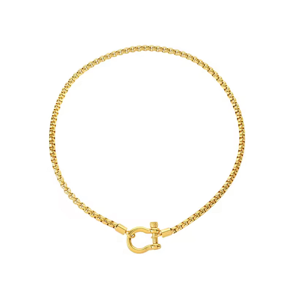 Aven Necklace