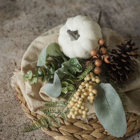 Eucalyptus Pumpkin Berry Pick