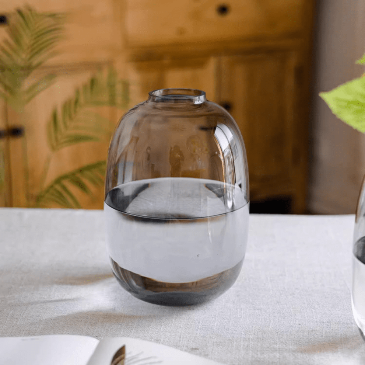 Modern Clear Glass Vase (ONLINE EXCLUSIVE)