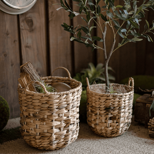 Natural Straw Round Basket (ONLINE EXCLUSIVE)