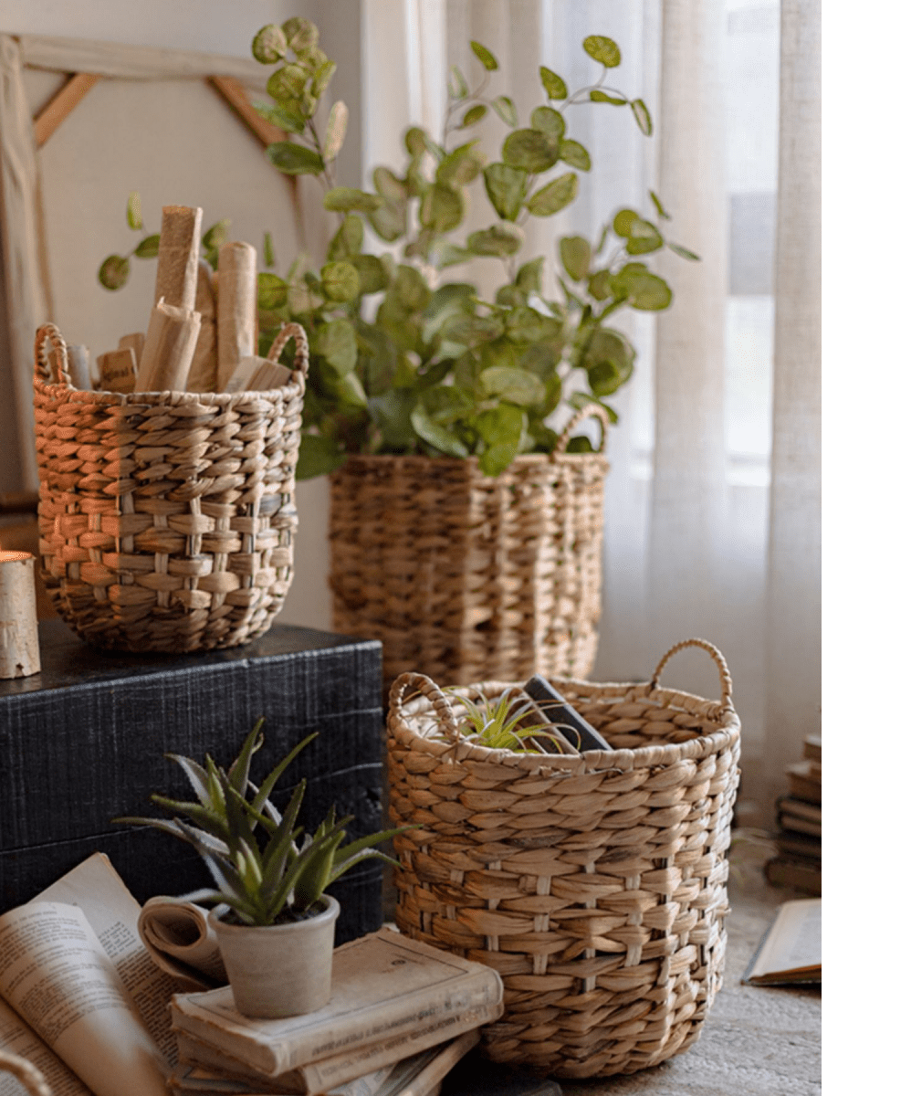 Natural Straw Round Basket (ONLINE EXCLUSIVE)