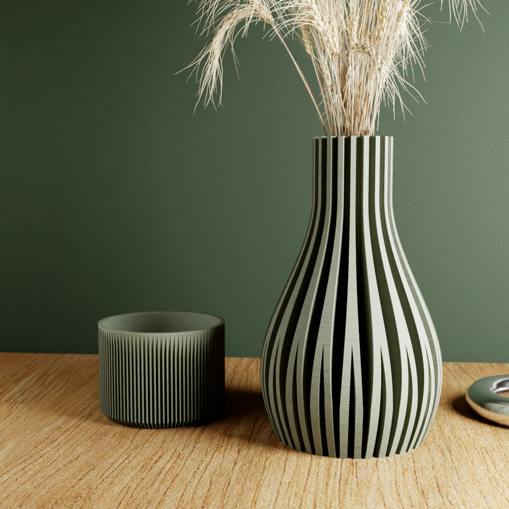 WILLOW Vase (ONLINE EXCLUSIVE)