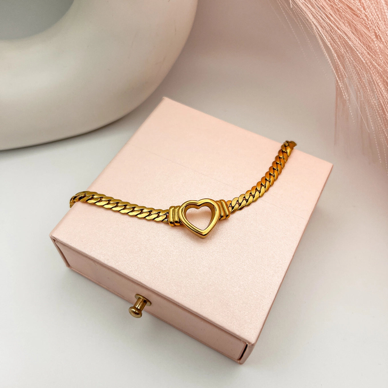 Heart Gold Bracelet  (ONLINE EXCLUSIVE)