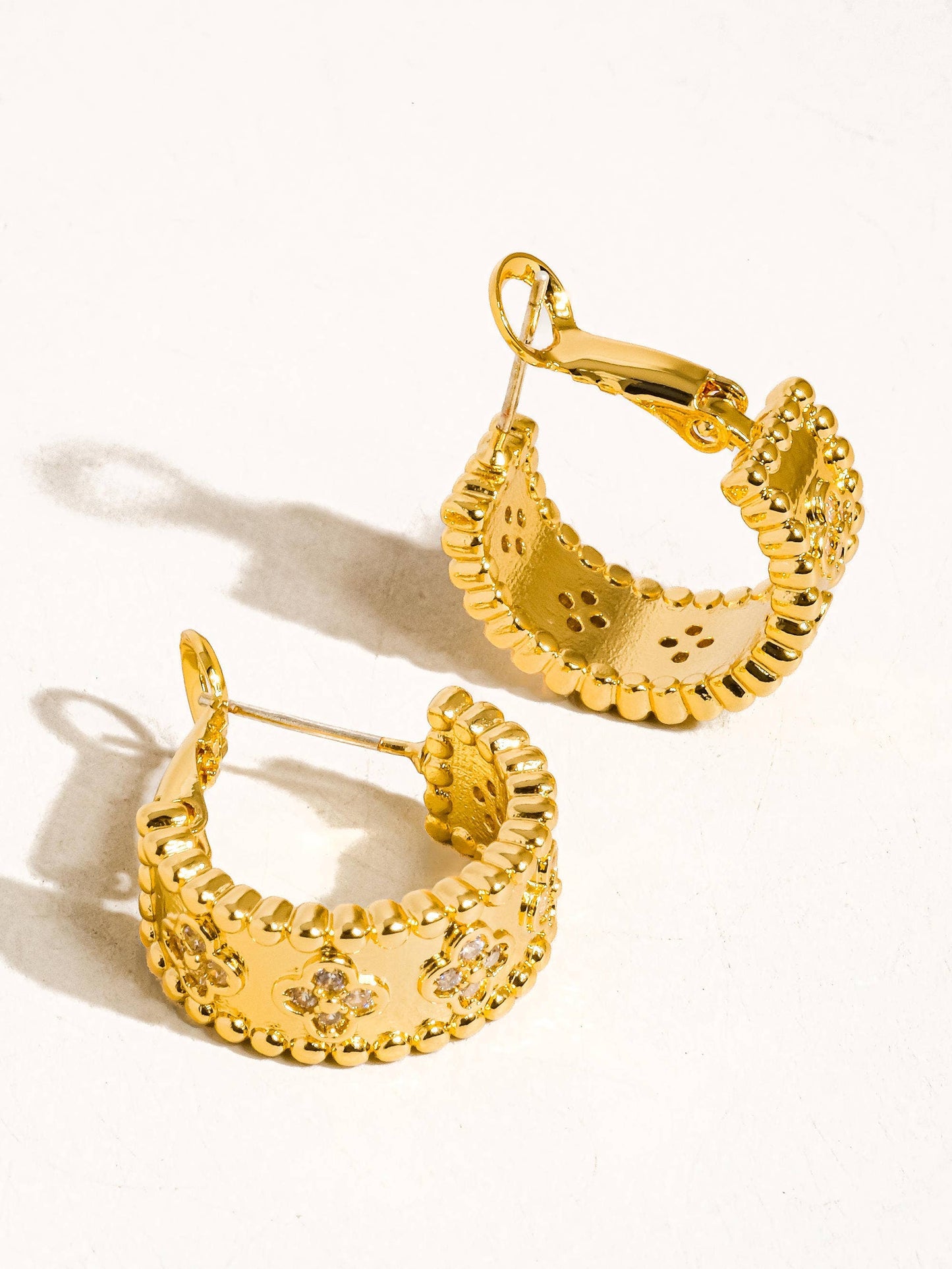 18K Gold Floral Hoop