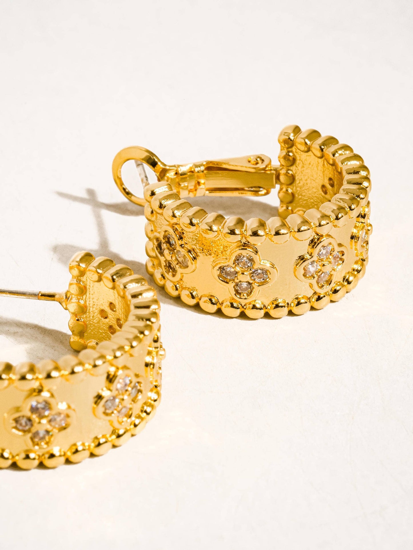 18K Gold Floral Hoop