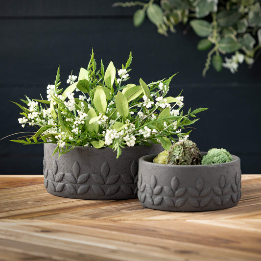 Green Leaf White Berry Half Sphere